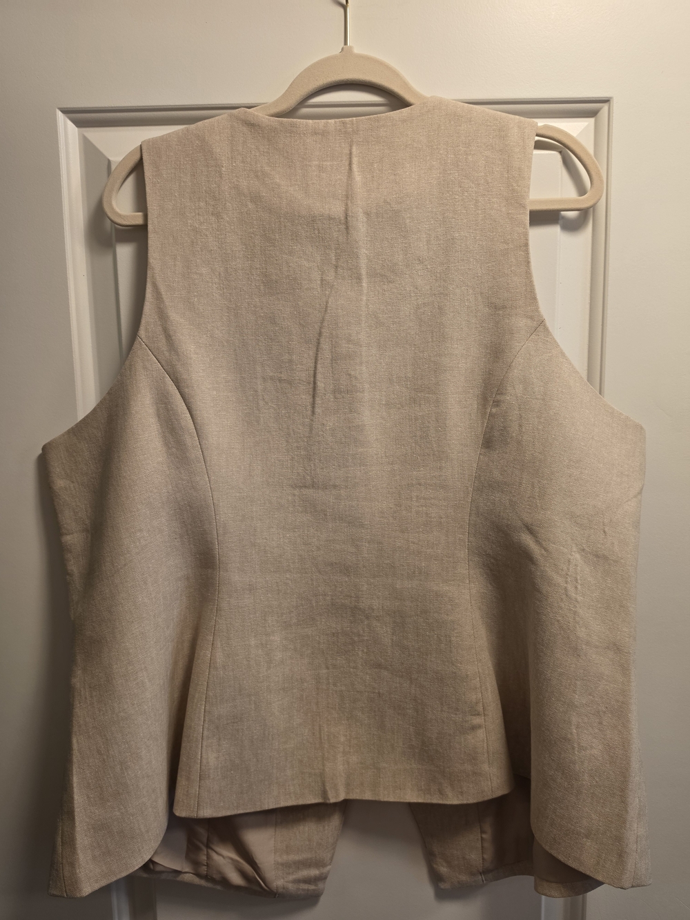 NWT Old Navy Linen-Blend Beige Button-Front Vest - Picture 6 of 6